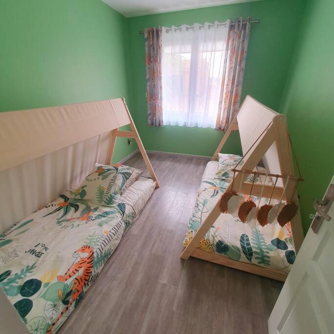 Joli Haut De Villa 3 Chambres Climatise Avec Jacuzzi Marignane Exterior foto